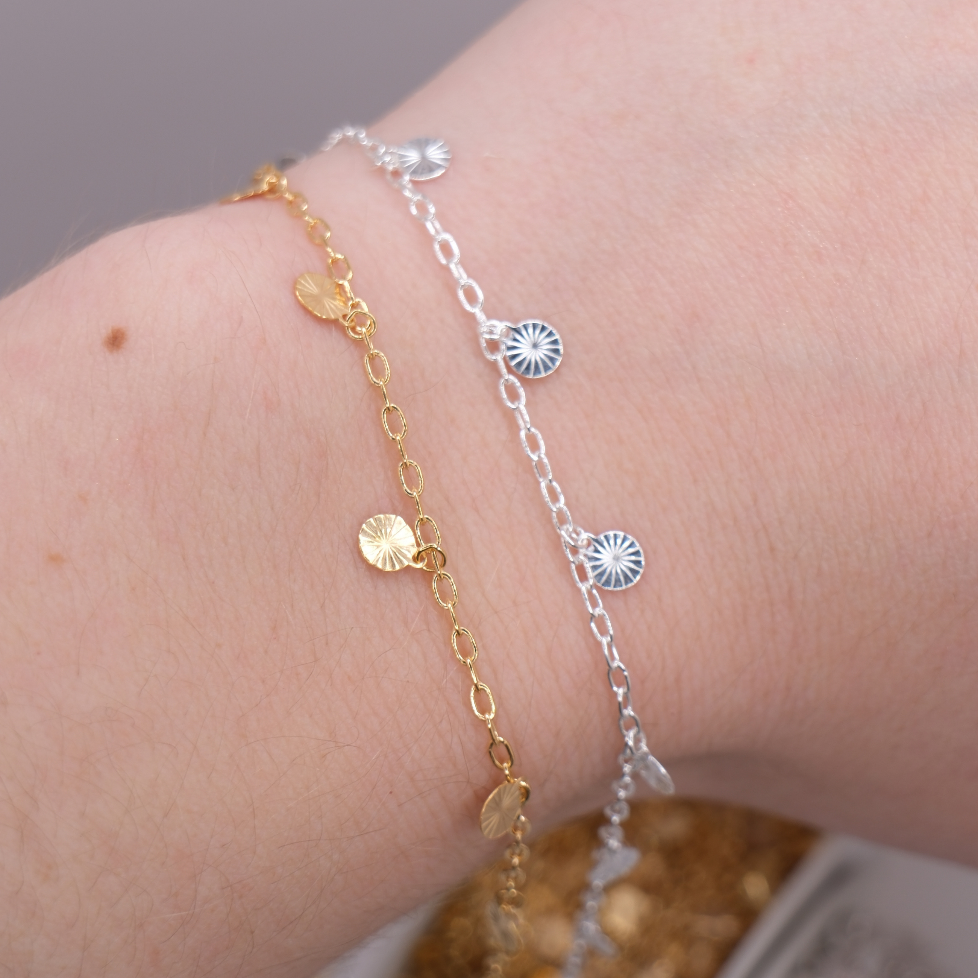 1.6mm Italian Textured Disc Cable Chain