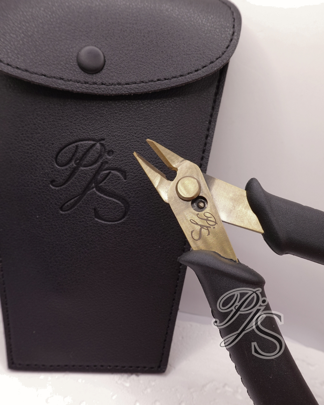 Precision Flush Chain Cutters – Matte Black & Gold